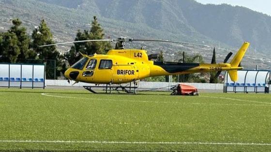 Brannhelikopter skadet etter steinkasting