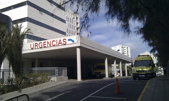 Inngangen til akuttmottaket på Universitetssykehuset i Las Palmas.