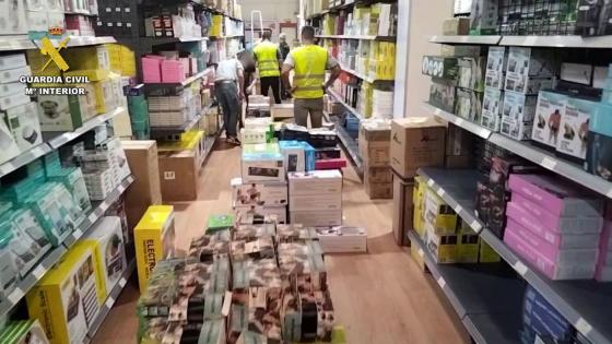 Beslag av umerket elektronikk på Gran Canaria.