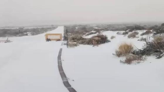 Snøstengt vei ved Izaña Tenerife.