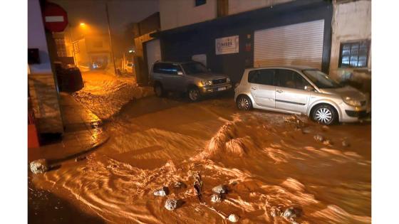 Oversvømmelse gate La Laguna