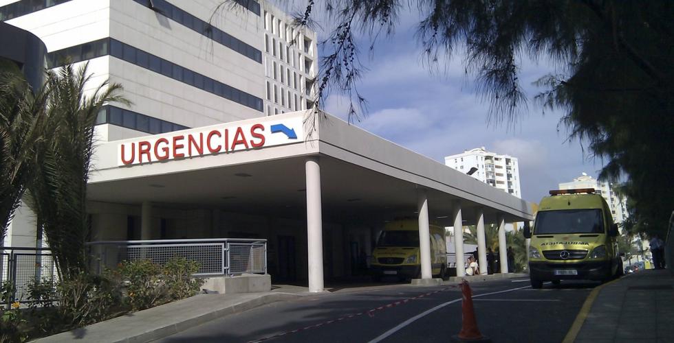 Inngangen til akuttmottaket på Universitetssykehuset i Las Palmas.