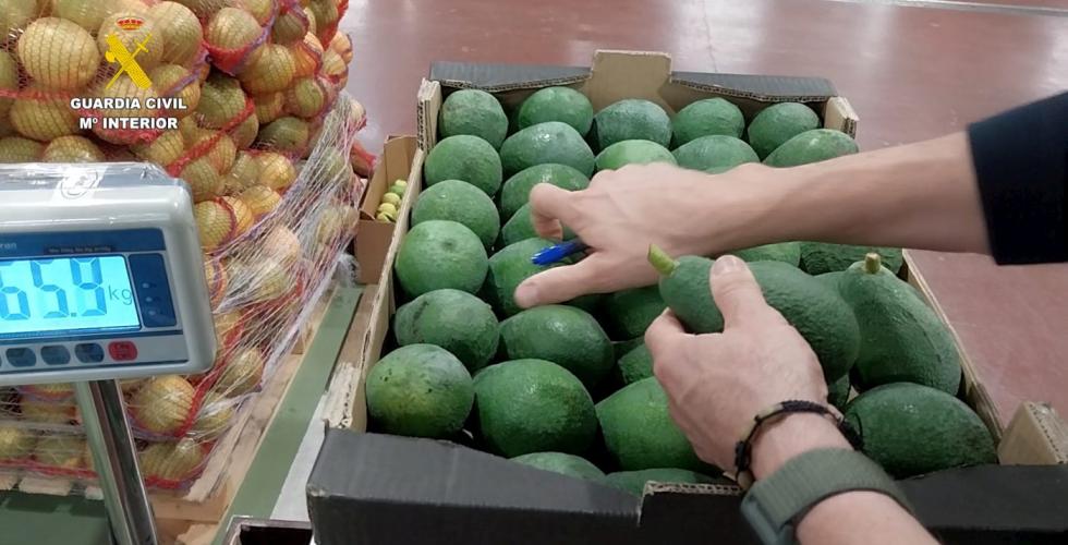 Nesten 10 tonn frukt og grønt beslaglagt på Tenerife.