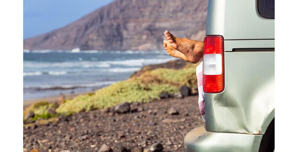 Ulovlig parkering i naturen er et stort problem på Gran Canaria og Lanzarote.