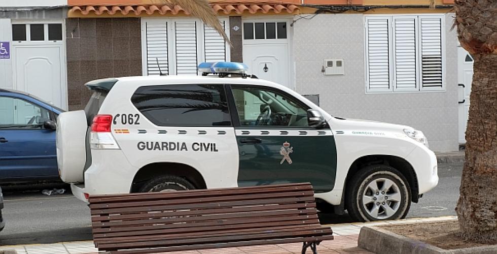 Politi_Kanariøyene_Guardia Civil-bil