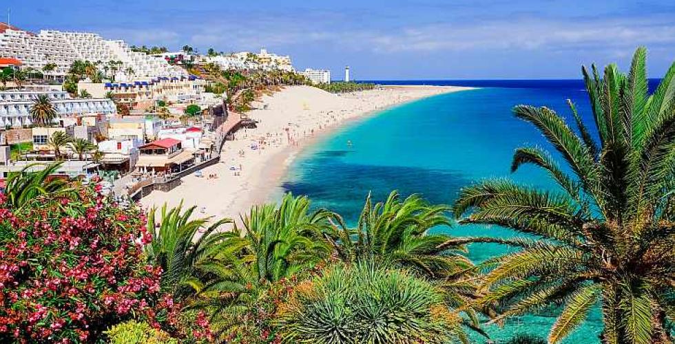 Utsikt over stranden i Morro Jable på Fuerteventura.